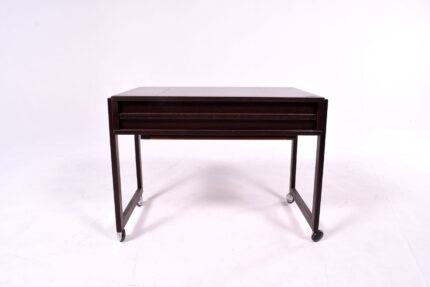 Costureira em Teca Escurecida (06881/13)