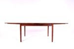 Mesa de Jantar em Pau-Santo por Kaj Winding - 6