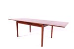 Mesa de Jantar em Pau-Santo por Kaj Winding - 10