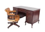 Queen Anne Desk (00813/00) - Image 3