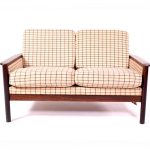 Sofá em Pau-Santo ao Estilo de Illum Wikkelsø (07059/14)