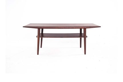 Mesa de Centro em Pau-santo (07629/22)