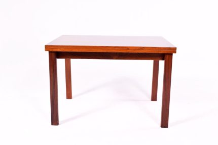 Mesa de Centro Articulada em Pau-Santo