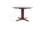 Mesa de Jantar Skovby em Pau Santo (07824/24)