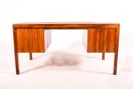 Rosewood Desk by Ole Wanscher (07554/21) - Image 3