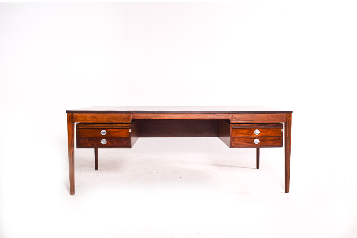 secretariafinnjuhl-07544-1.jpg Secretária em Pau-Santo por Finn Juhl (07544/21) - Image 1